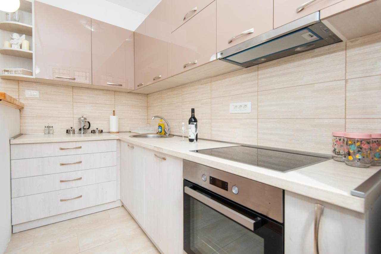 Apartment Galiot Kotor Eksteriør bilde