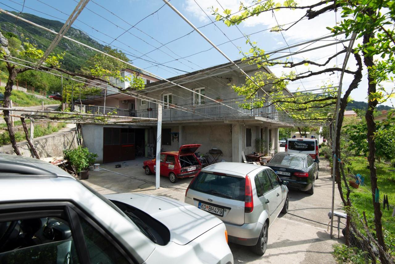 Apartment Galiot Kotor Eksteriør bilde